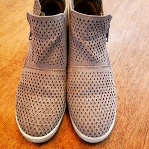Girl's Art Class Booties